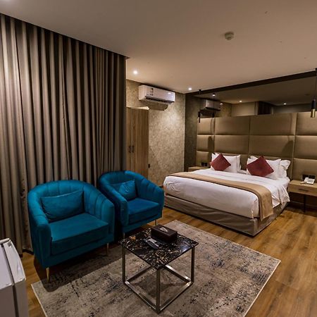 Xyz Hotel Riyadh Exterior photo