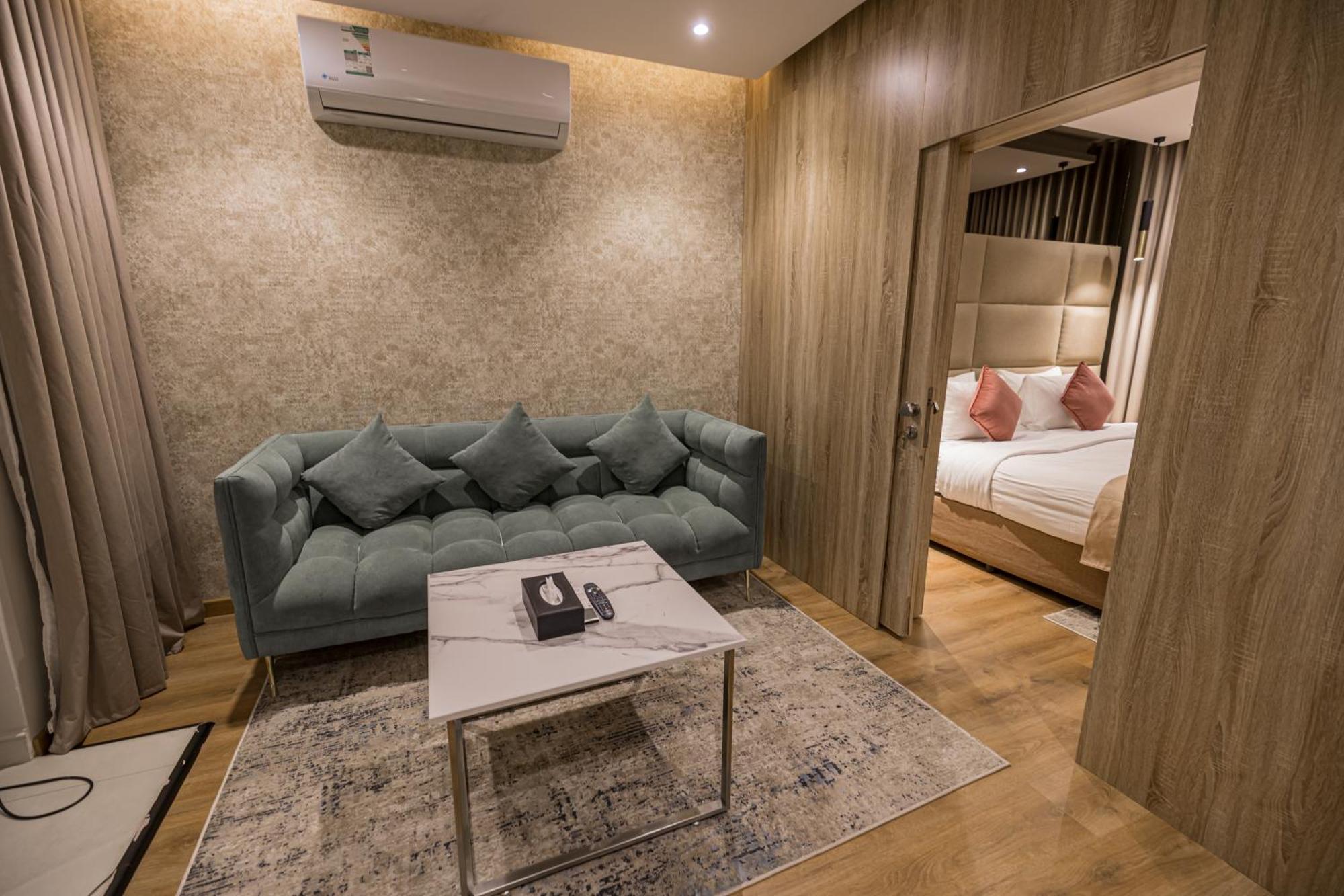 Xyz Hotel Riyadh Exterior photo