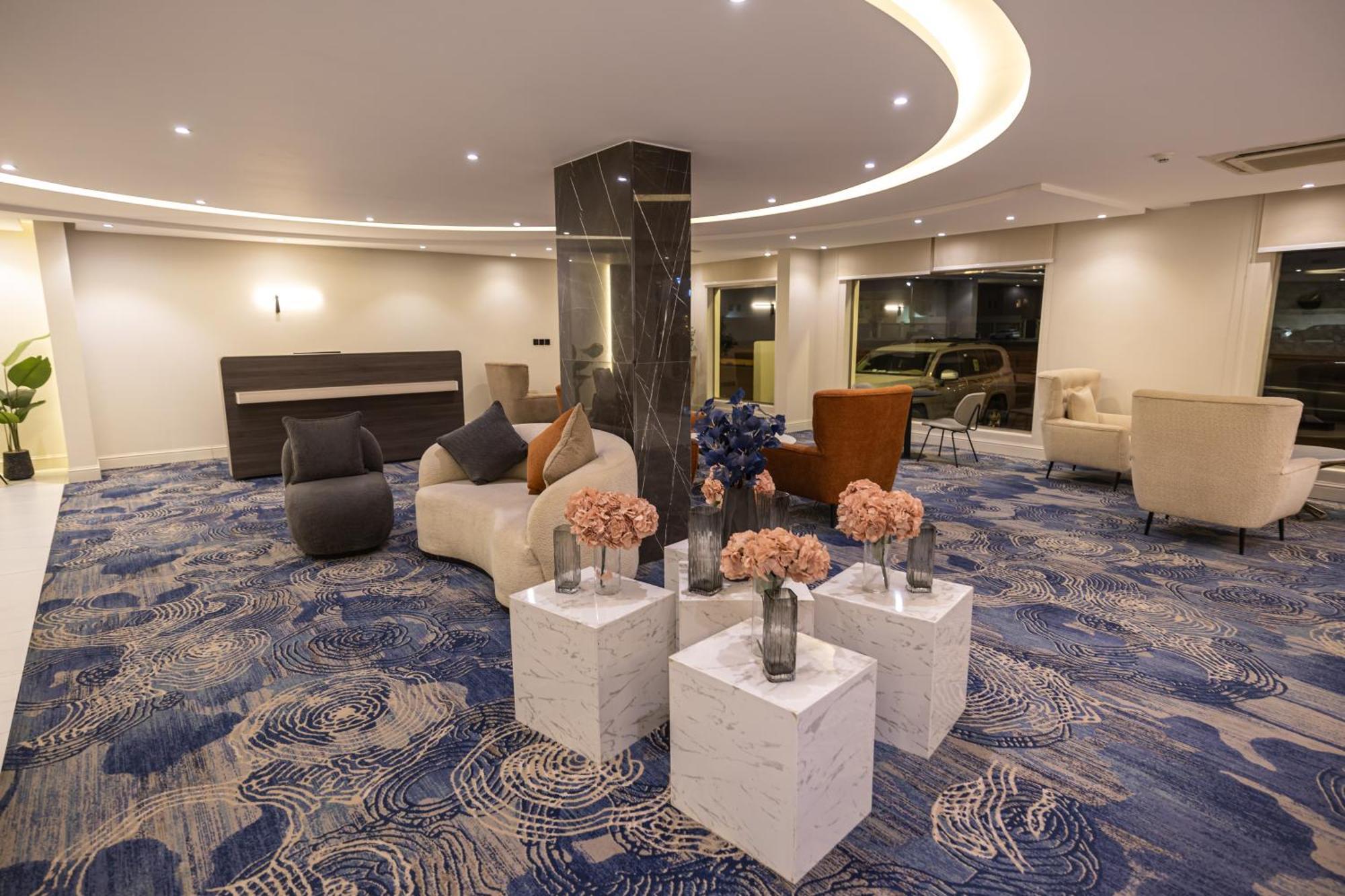 Xyz Hotel Riyadh Exterior photo